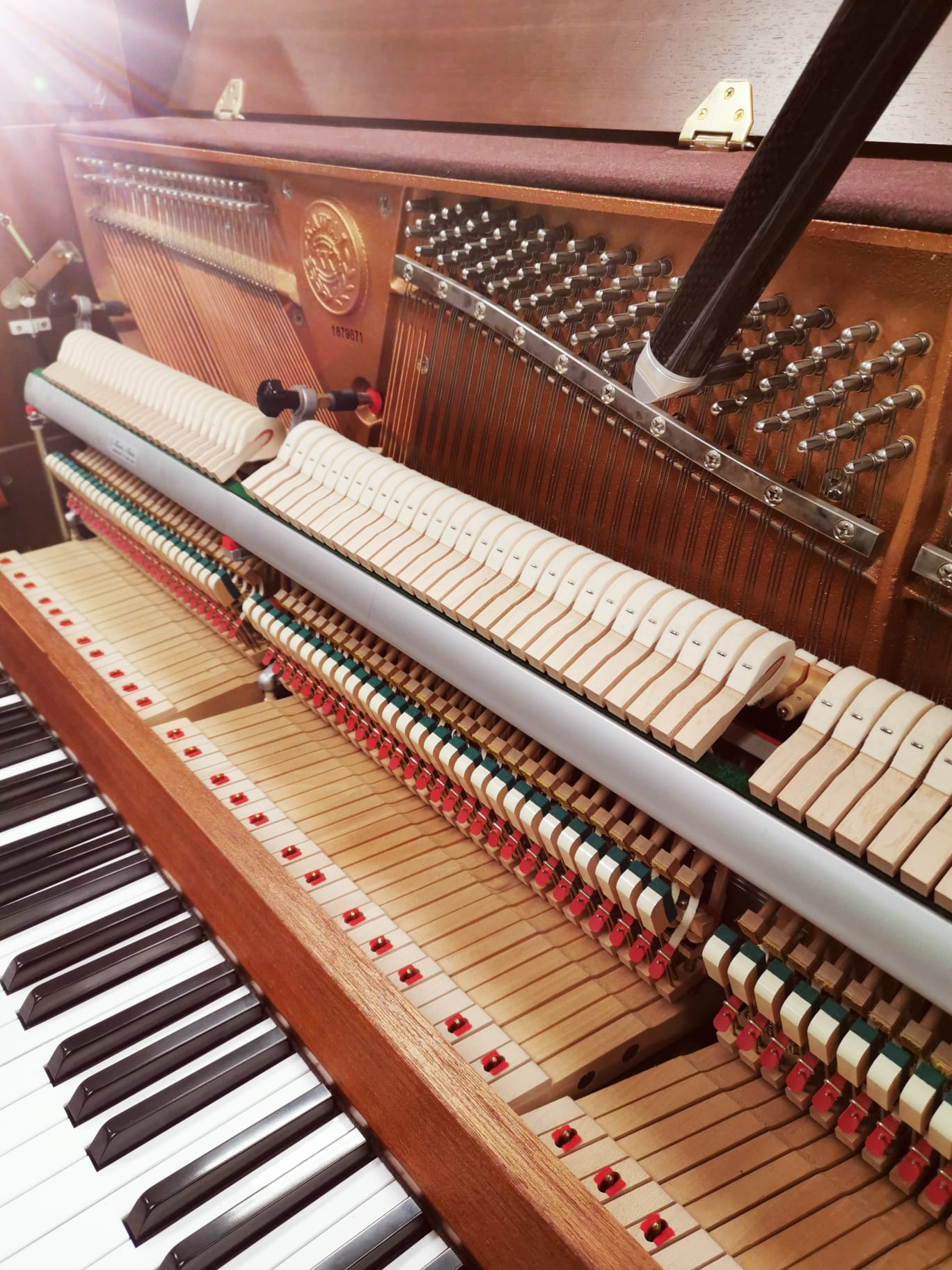 Piano droit